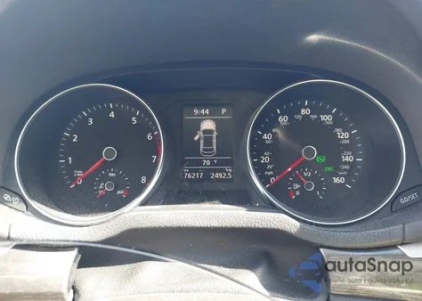 2016 Volkswagen Passat 1.8T Se z USA, uszkodzony, nr VIN 1VWBS7A38GC053457